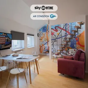 https://old-town-2-levels-penthouse-in-heart-of-podgrze-vistula.krakowhotelspoland.com